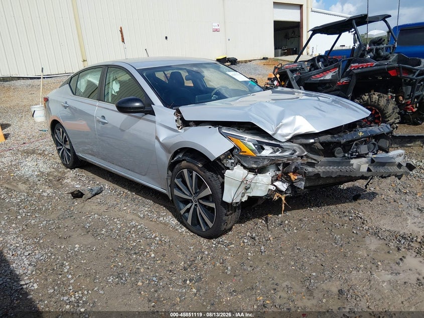 2020 NISSAN ALTIMA SR FWD | 1N4BL4CV9LC266026 | UPCARS