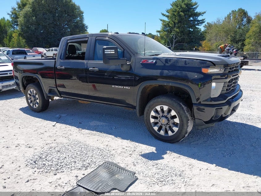 2024 CHEVROLET SILVERADO 2500HD 4WD  STANDARD BED CUSTOM | 2GC4YME76R1224396 | UPCARS