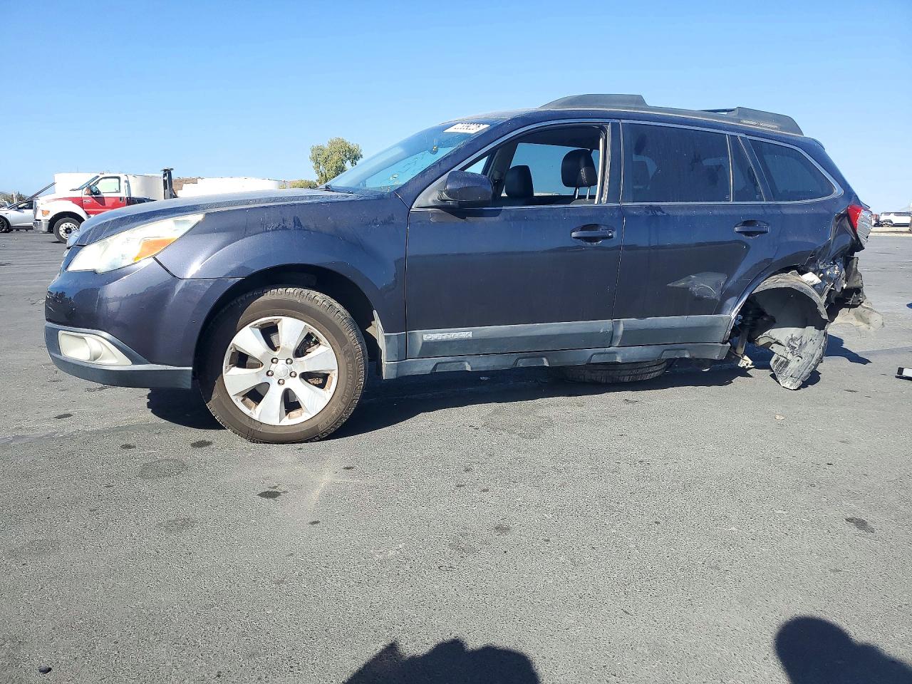 2011 SUBARU OUTBACK 3.6R LIMITED | 4S4BRDLC8B2368909 | UPCARS