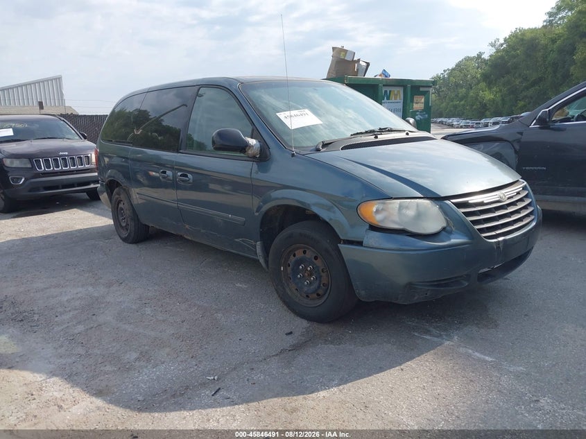 2007 CHRYSLER TOWN & COUNTRY LX | 1A4GP44R87B180931 | UPCARS
