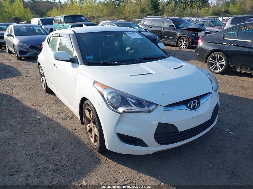 2015 HYUNDAI VELOSTER | KMHTC6AD3FU231870 | UPCARS