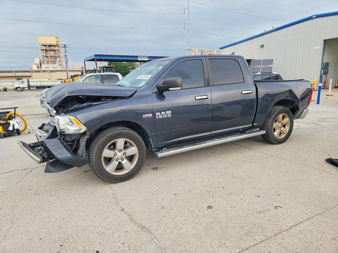 2015 RAM 1500 SLT | 1C6RR6LT1FS658646 | UPCARS