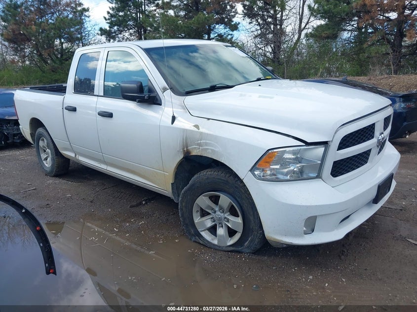 2017 RAM 1500 EXPRESS  4X4 6'4 BOX | 1C6RR7FG2HS589263 | UPCARS