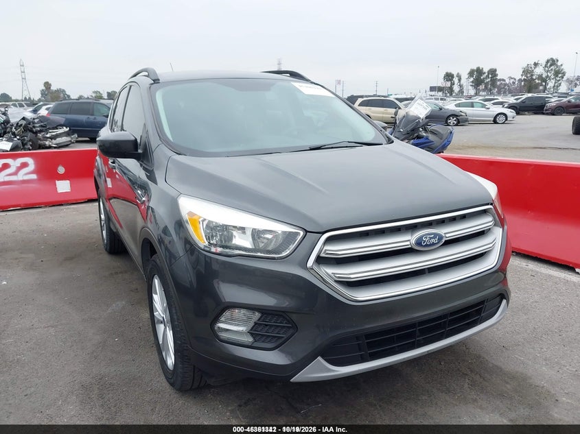 2018 FORD ESCAPE SE | 1FMCU9GD8JUB61099 | UPCARS