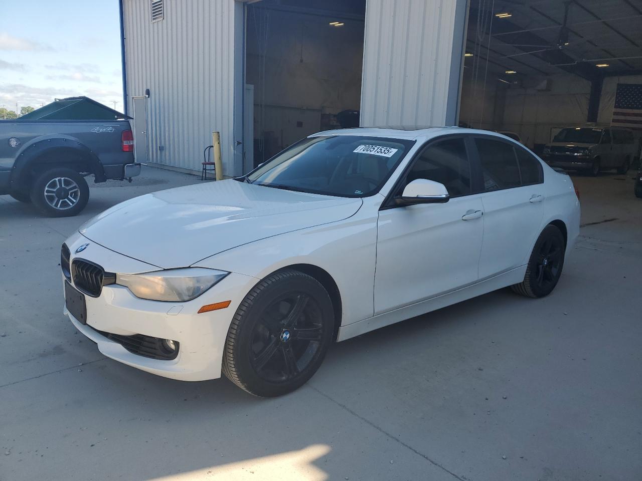 2013 BMW 3 SERIES XI | WBA3B3C56DF530084 | UPCARS