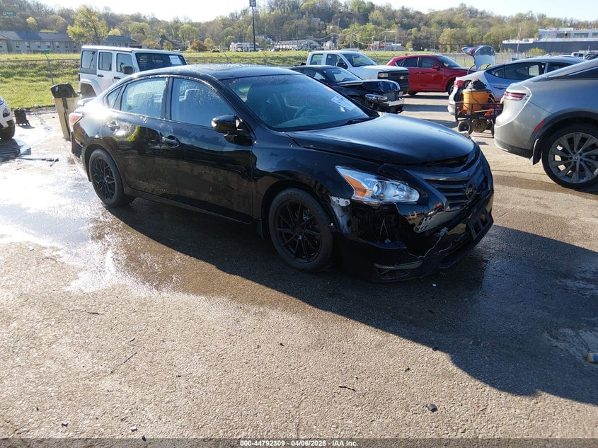 2015 NISSAN ALTIMA 2.5 SV | 1N4AL3AP8FC569359 | UPCARS