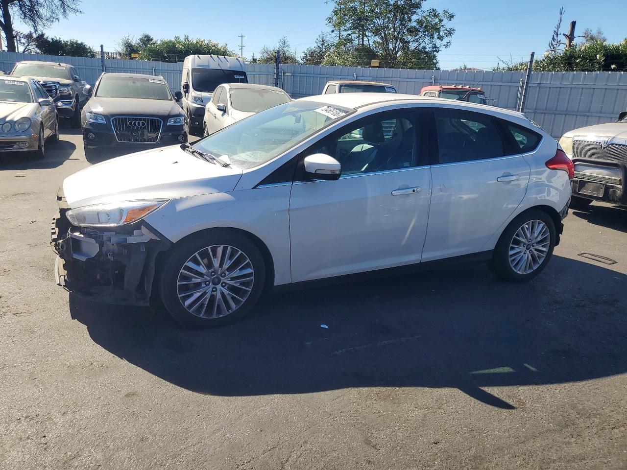 2015 FORD FOCUS TITANIUM | 1FADP3N26FL387126 | UPCARS
