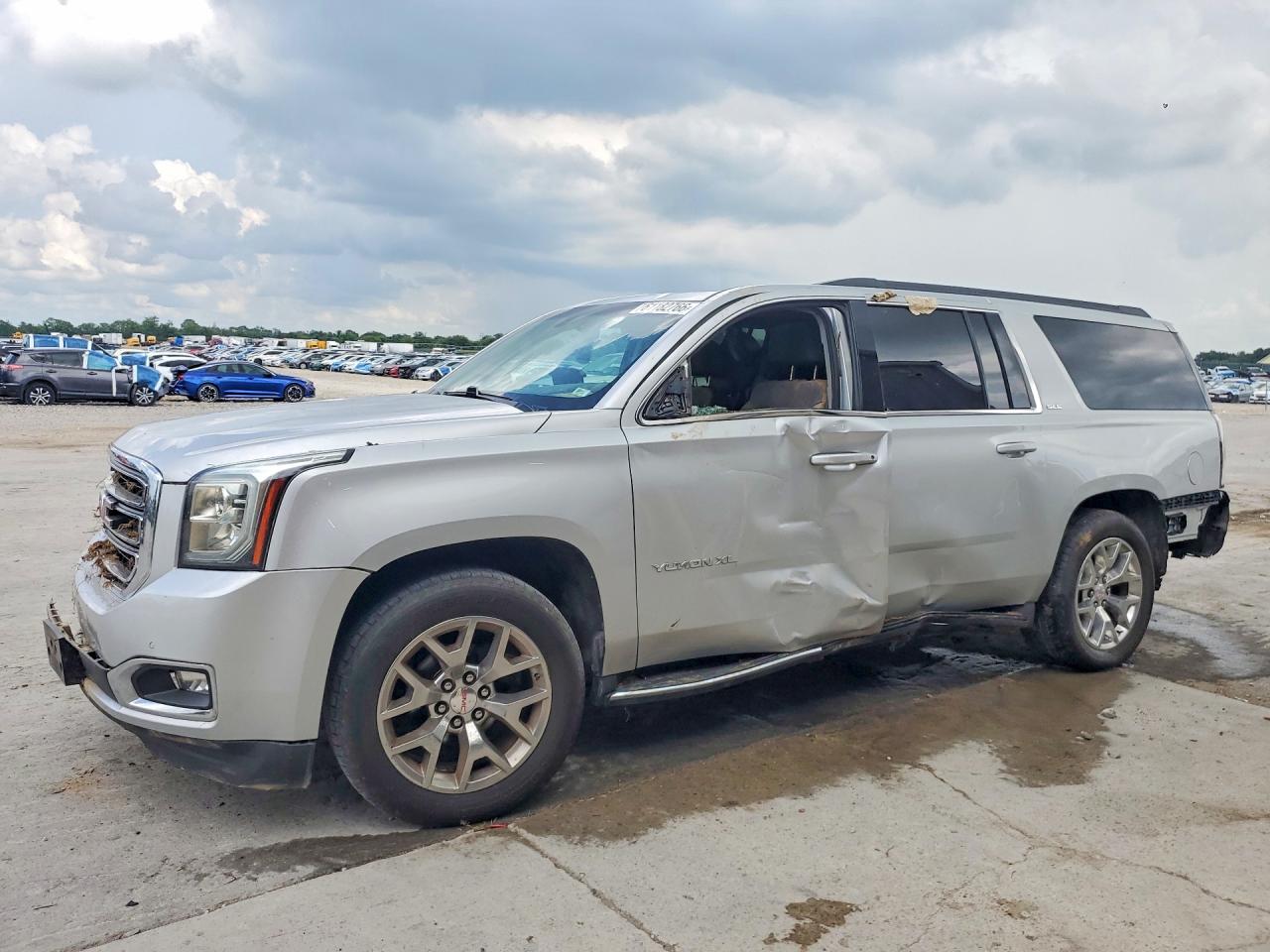 2019 GMC YUKON | 1GKS2FKC3KR381570 | UPCARS