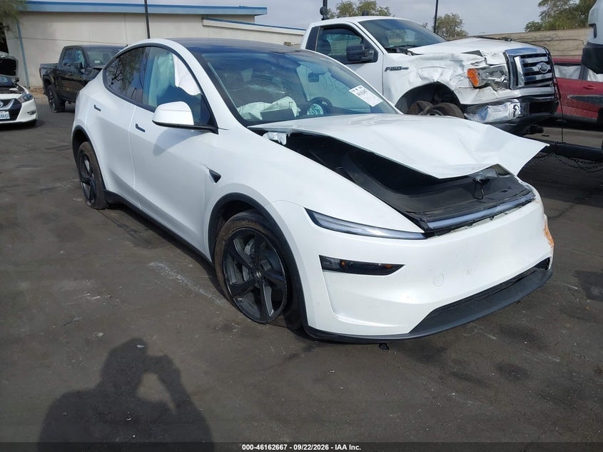 2026 TESLA MODEL Y ALL-WHEEL DRIVE/LONG RANGE LAUNCH SERIES/PREMIUM ALL-WHEEL DRIVE | 7SAYGDEE0TF462965 | UPCARS