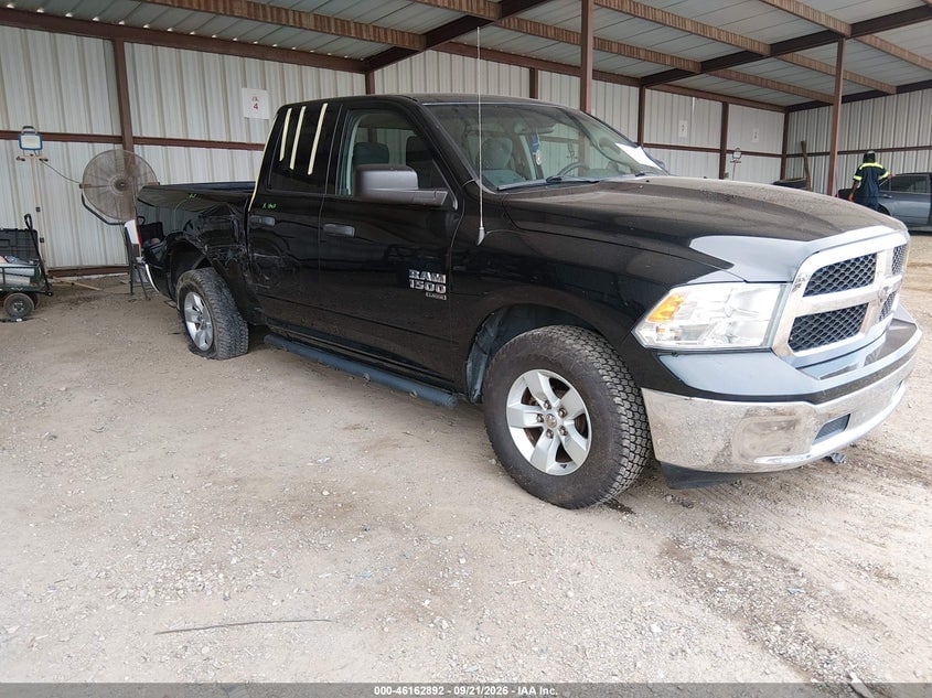2019 RAM 1500 CLASSIC TRADESMAN  4X2 6'4 BOX | 1C6RR6FG3KS730844 | UPCARS