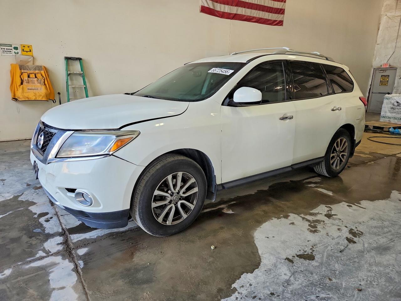 2015 NISSAN PATHFINDER SV | 5N1AR2MM7FC688729 | UPCARS