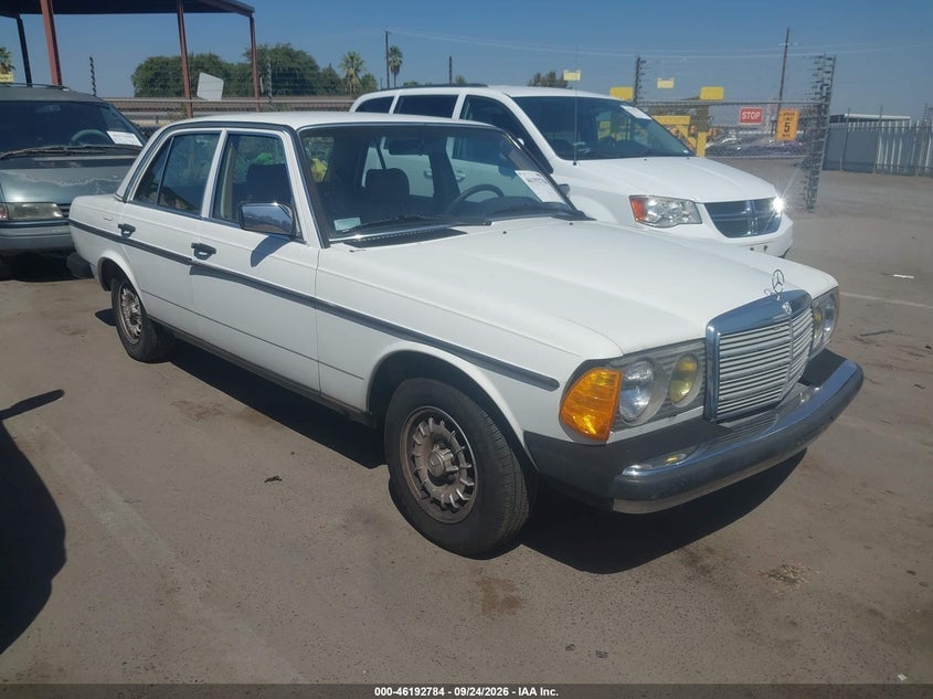 1984 MERCEDES-BENZ 300 DT | WDBAB33A2EA057398 | UPCARS