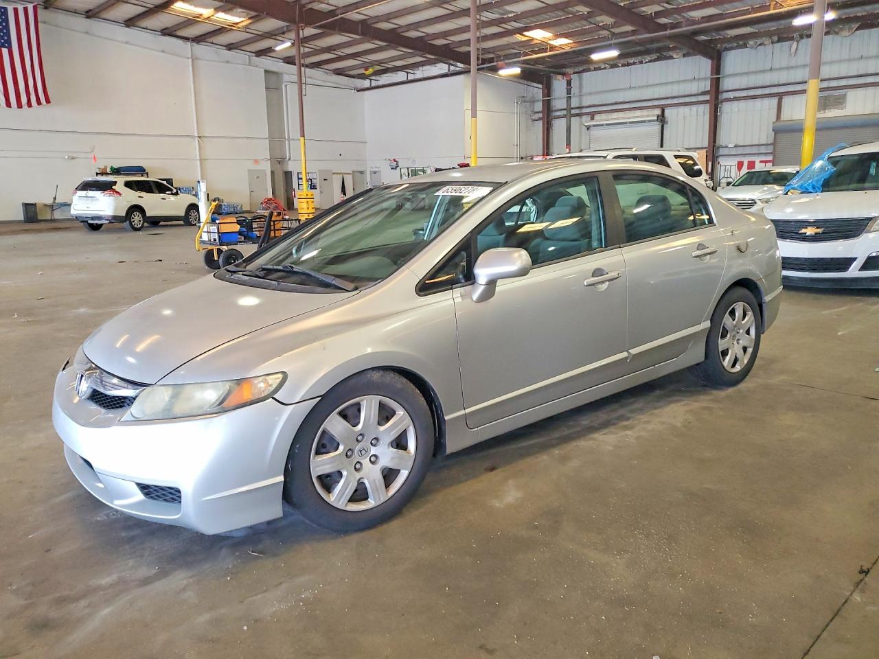 2011 HONDA CIVIC LX | 19XFA1F53BE037571 | UPCARS