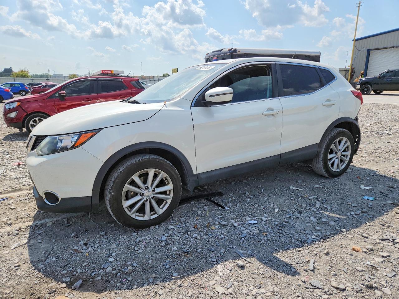 2018 NISSAN ROGUE S | JN1BJ1CR8JW287949 | UPCARS