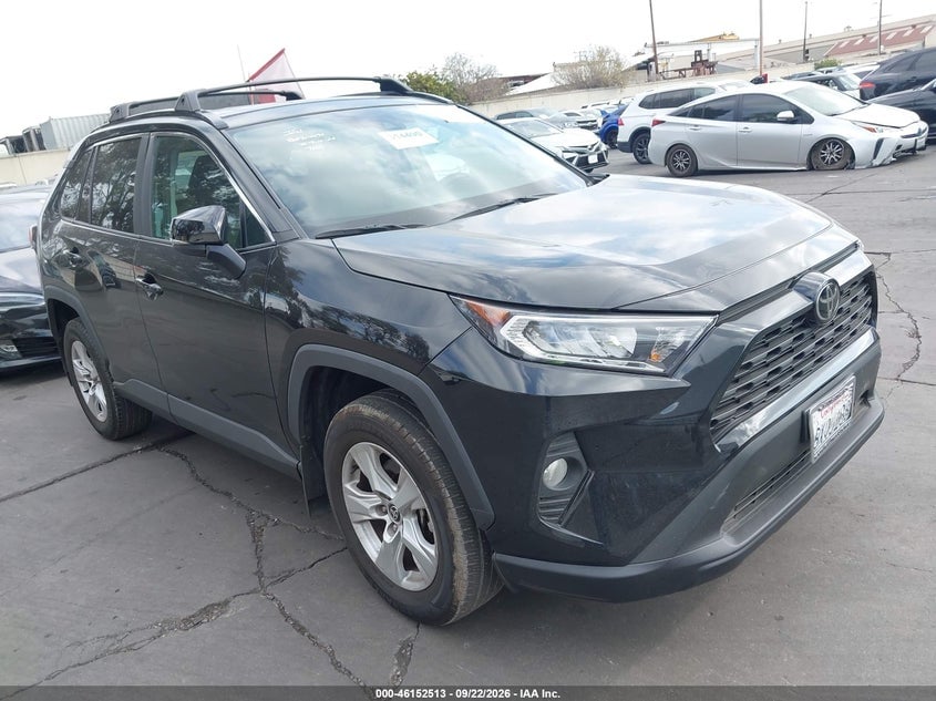 2021 TOYOTA RAV4 XLE | 2T3W1RFV4MC152901 | UPCARS