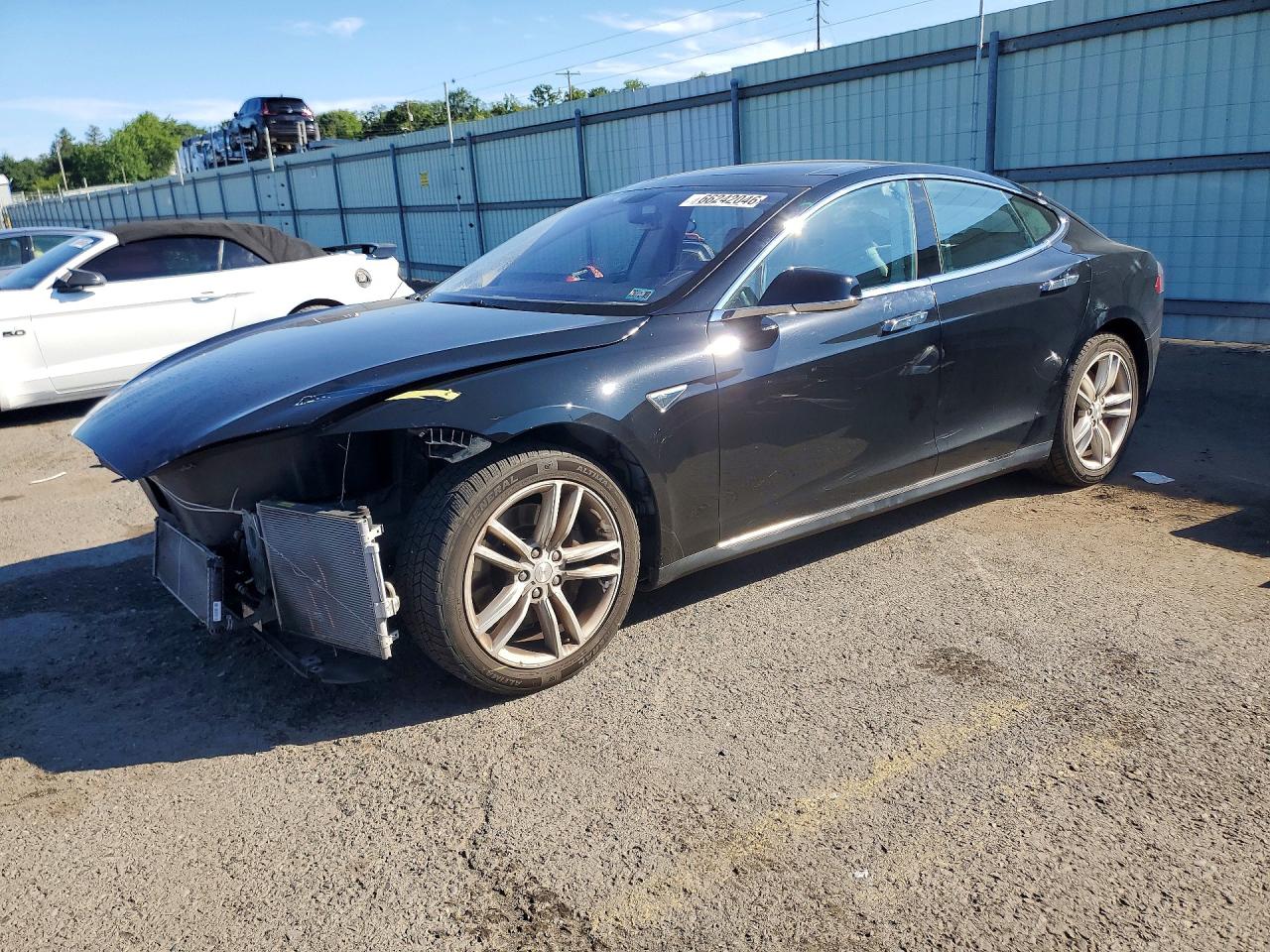 2014 TESLA MODEL S | 5YJSA1H19EFP52314 | UPCARS