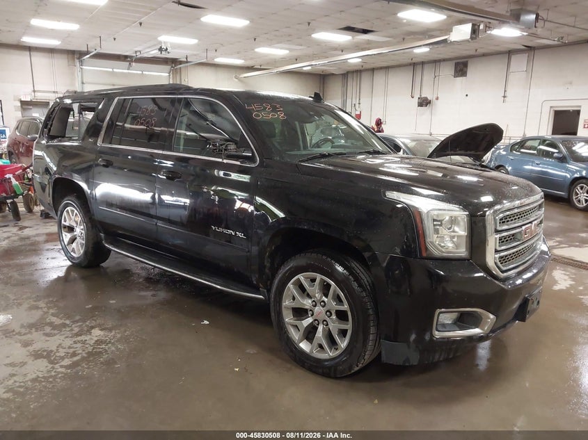 2017 GMC YUKON XL SLT | 1GKS2GKC5HR174757 | UPCARS