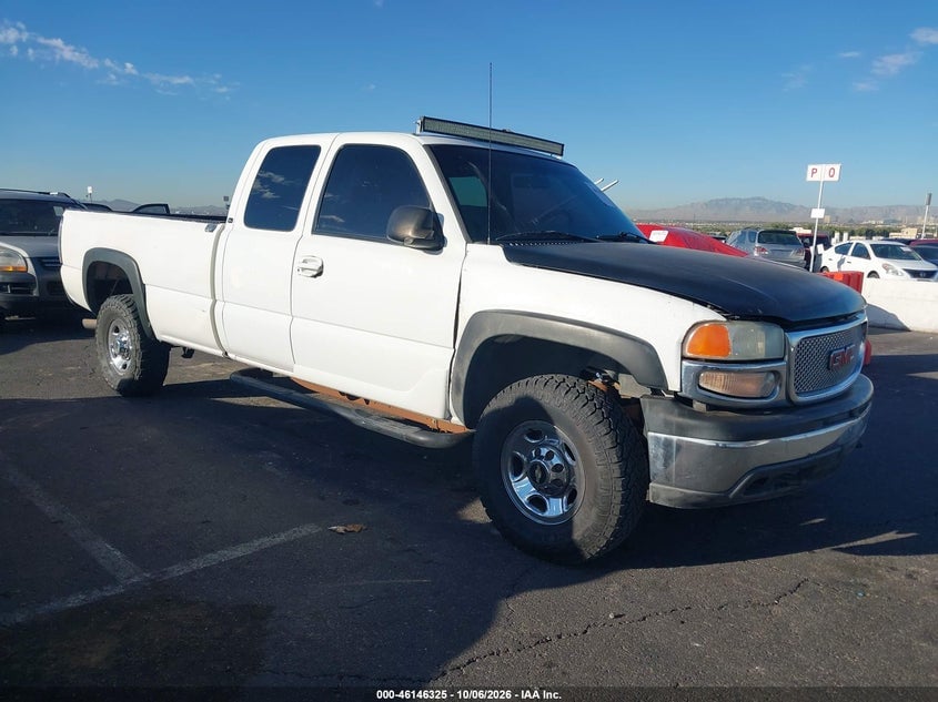 2001 GMC SIERRA 2500HD SL | 1GTHC29U71E179248 | UPCARS