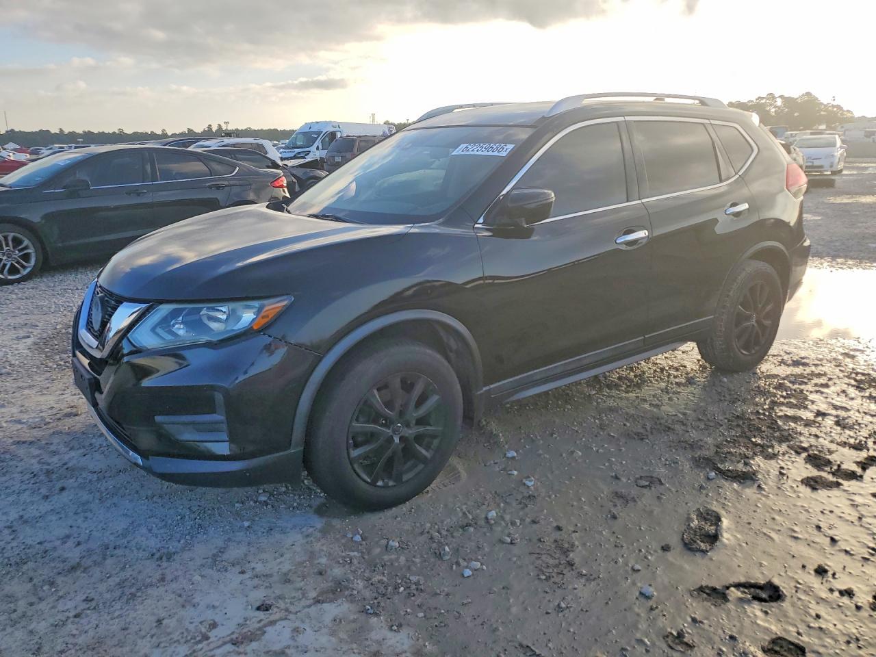 2019 NISSAN ROGUE S | 5N1AT2MT3KC712916 | UPCARS