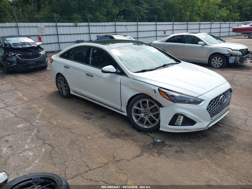 2018 HYUNDAI SONATA LIMITED 2.0T+ | 5NPE34AB2JH712079 | UPCARS