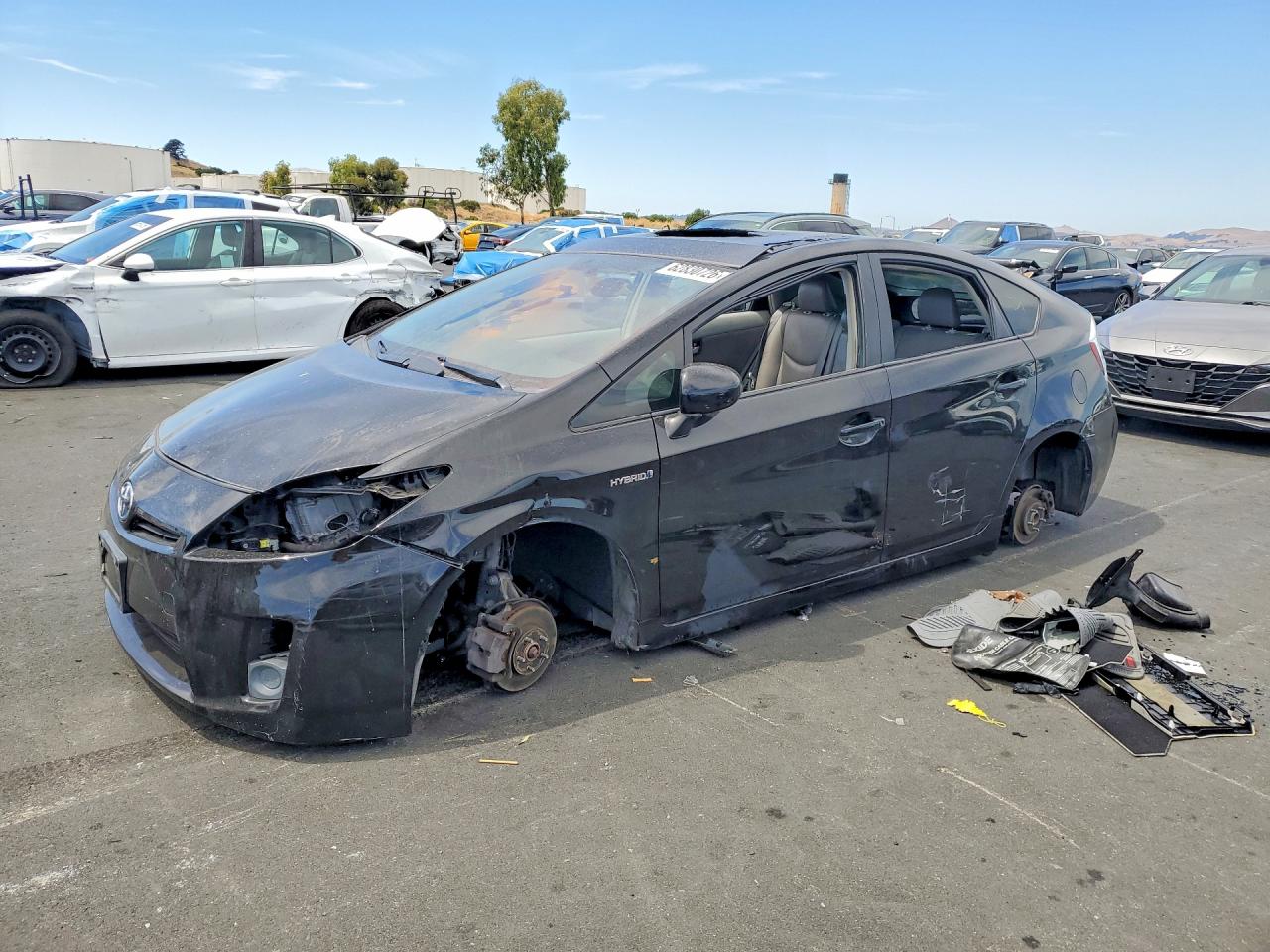2011 TOYOTA PRIUS THREE | JTDKN3DU8B0283694 | UPCARS