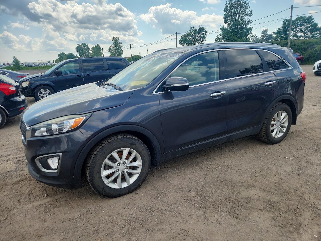 2016 KIA SORENTO LX | 5XYPG4A17GG101498 | UPCARS