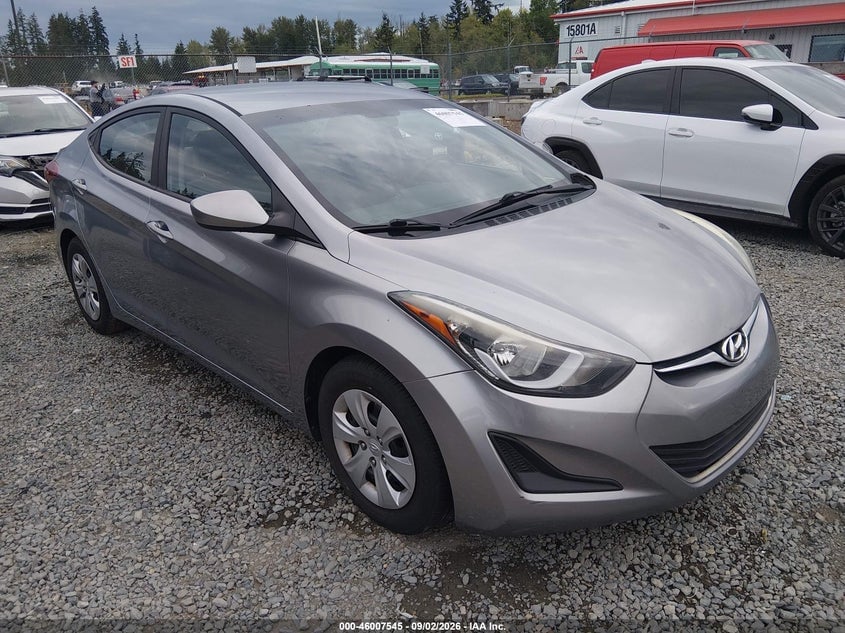 2016 HYUNDAI ELANTRA SE | 5NPDH4AEXGH700360 | UPCARS