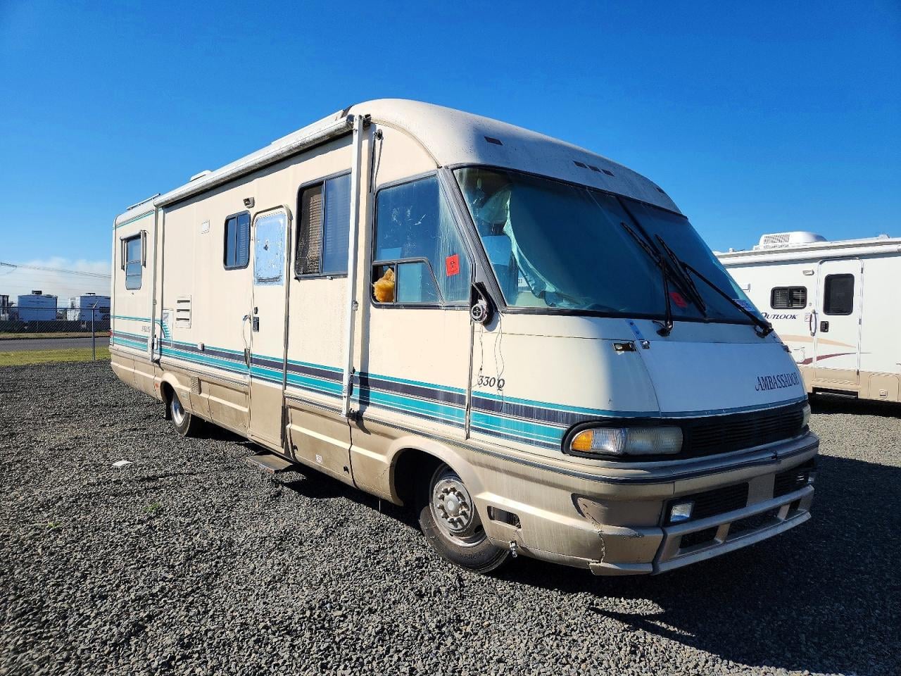1992 CHEVROLET AMBASSADO RV | 1GBKP37N3N3304053 | UPCARS