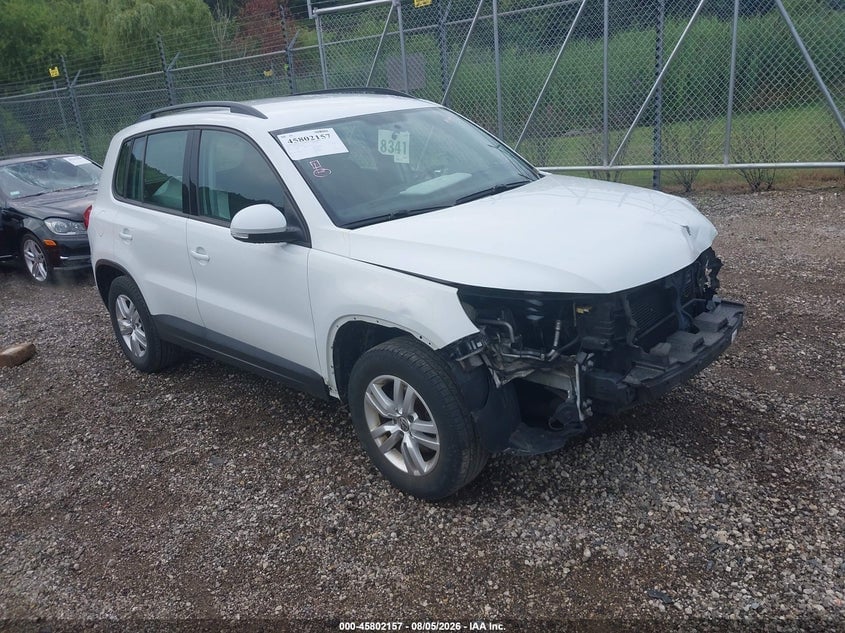 2015 VOLKSWAGEN TIGUAN S | WVGAV7AX5FW582818 | UPCARS