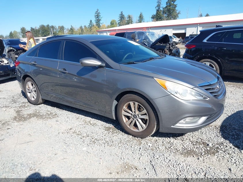 2013 HYUNDAI SONATA GLS | 5NPEB4AC1DH667636 | UPCARS