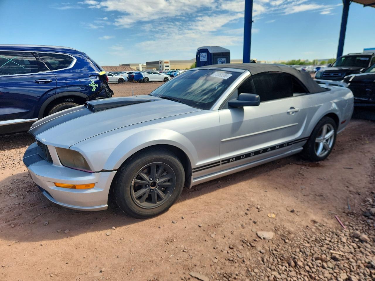 2005 FORD MUSTANG | 1ZVFT84NX55213728 | UPCARS