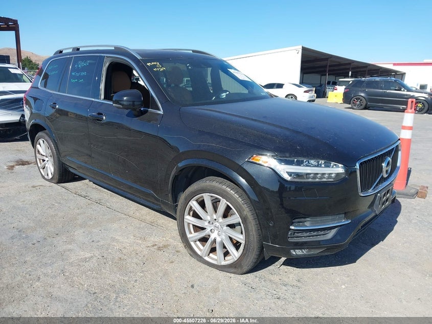 2018 VOLVO XC90 T6 MOMENTUM | YV4A22PK8J1198126 | UPCARS