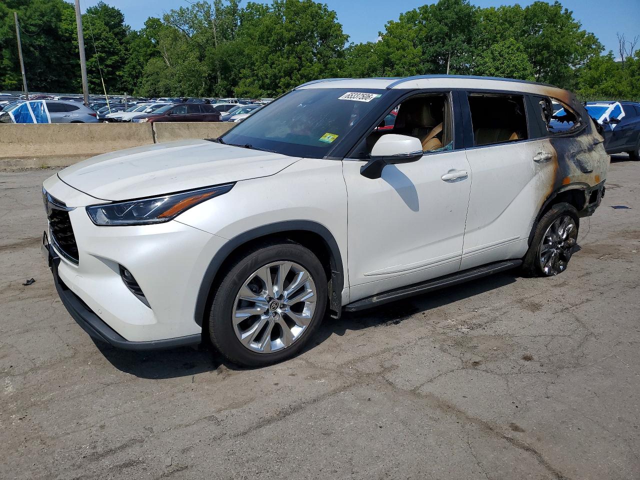2021 TOYOTA HIGHLANDER LIMITED | 5TDDZRBH2MS111120 | UPCARS