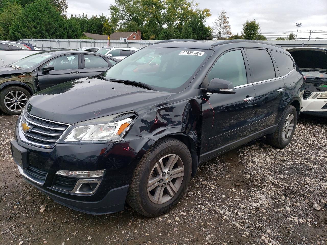 2015 CHEVROLET TRAVERSE LT | 1GNKVGKD3FJ114426 | UPCARS