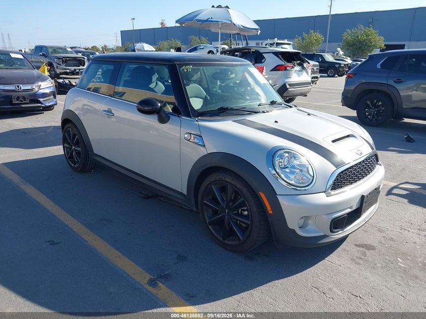 2012 MINI COOPER S | WMWSV3C50CT385319 | UPCARS