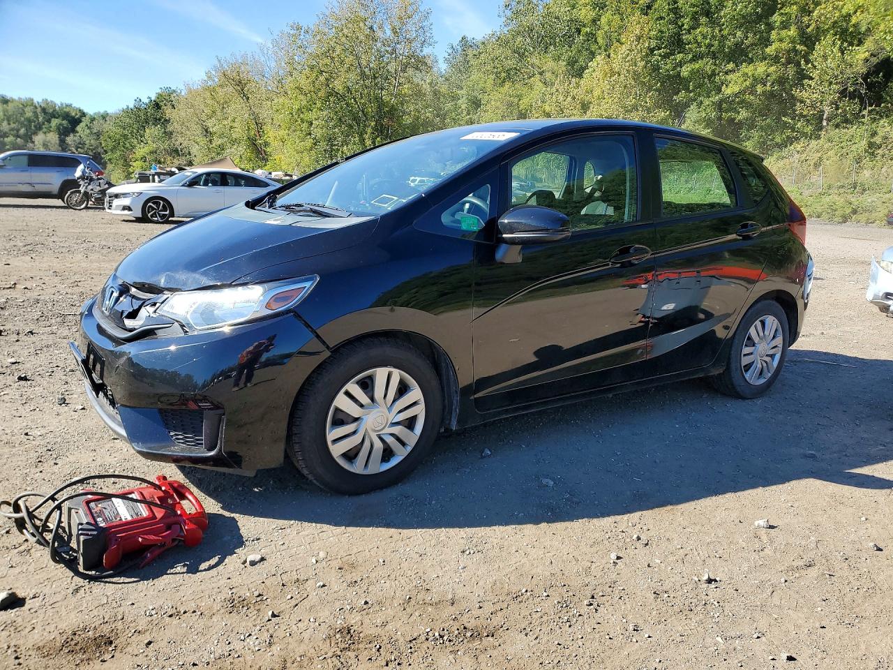 2015 HONDA FIT LX | 3HGGK5G56FM737086 | UPCARS