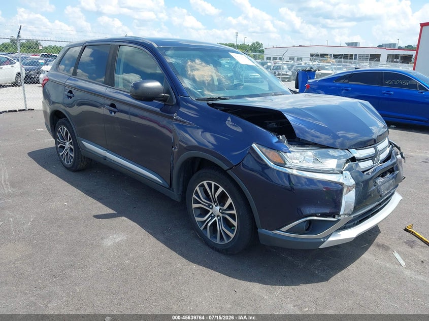 2018 MITSUBISHI OUTLANDER ES | JA4AZ3A33JZ058633 | UPCARS
