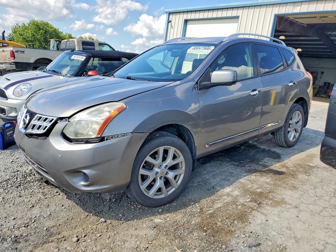 2013 NISSAN ROGUE S | JN8AS5MV9DW618765 | UPCARS