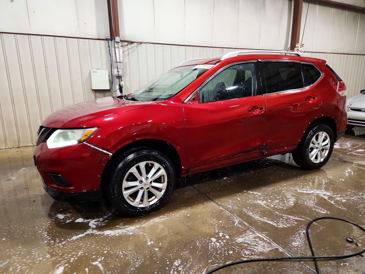 2015 NISSAN ROGUE SV | 5N1AT2MV1FC840644 | UPCARS