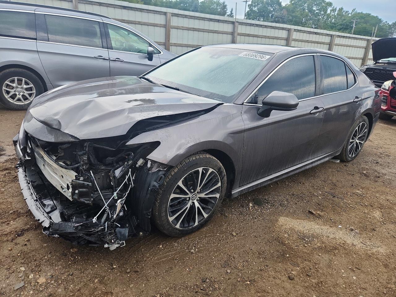 2019 TOYOTA CAMRY SE | 4T1B11HK7KU205307 | UPCARS
