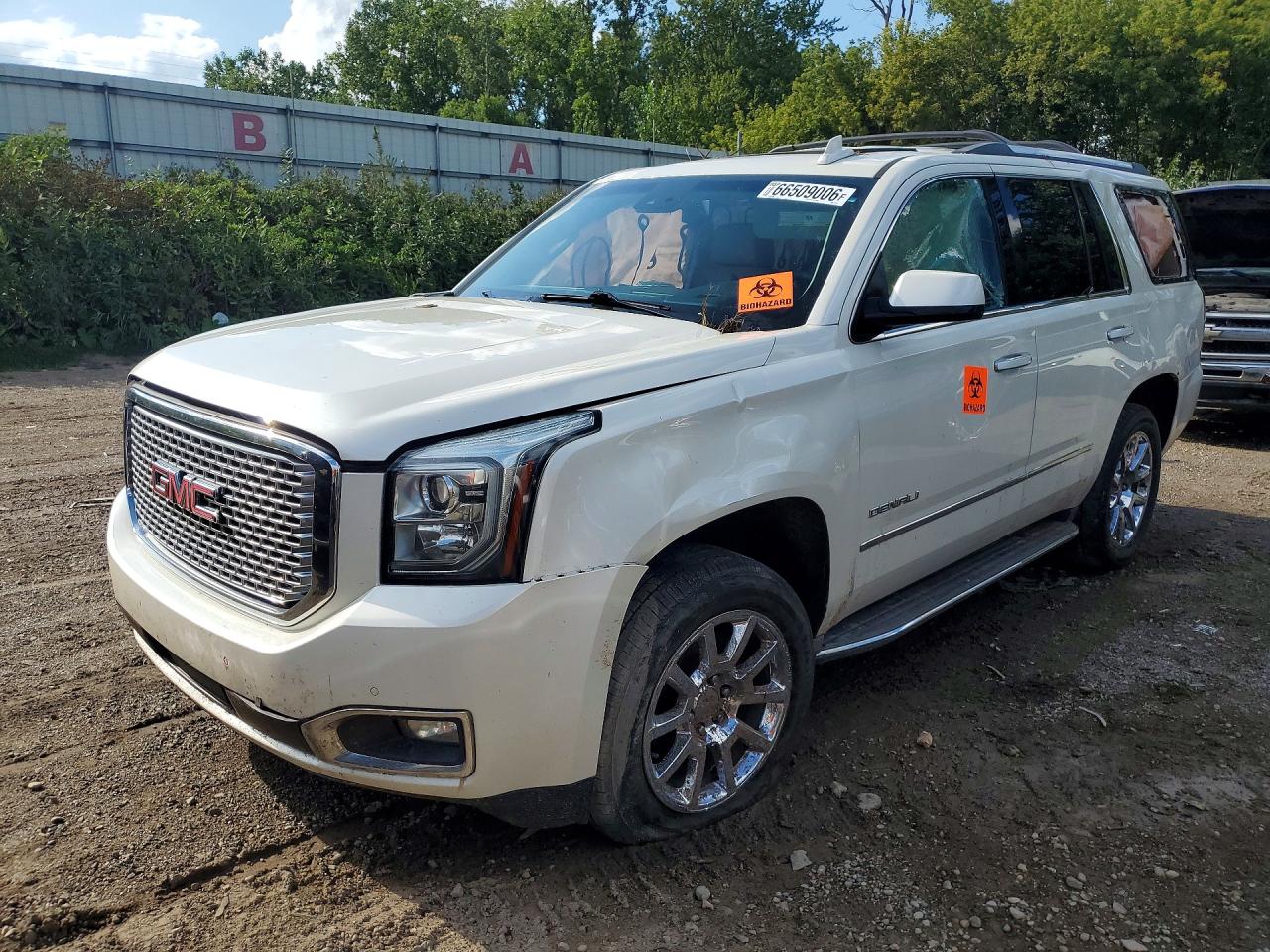 2015 GMC YUKON DENALI | 1GKS2CKJ5FR739917 | UPCARS
