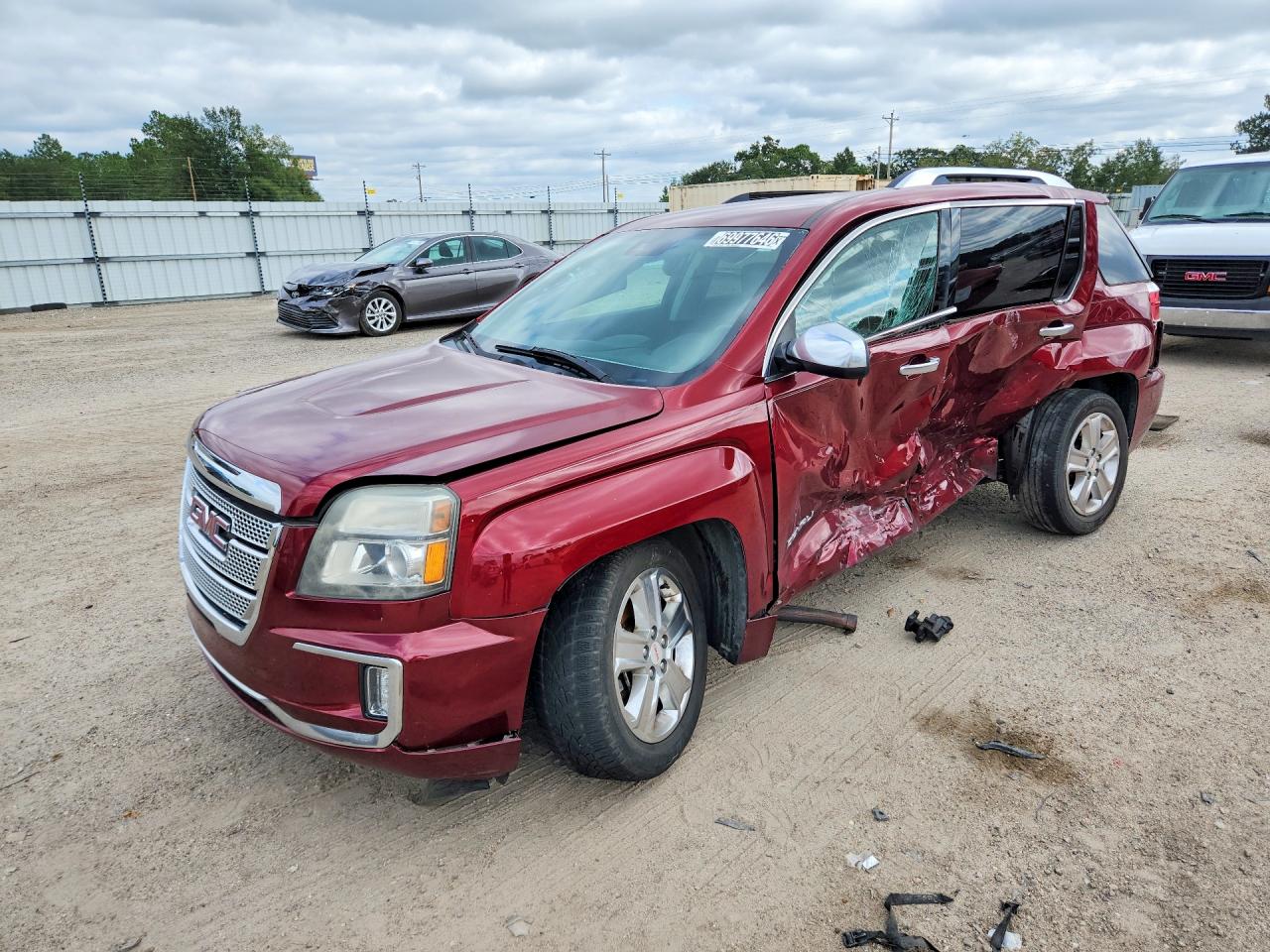 2017 GMC TERRAIN DENALI | 2GKALREK4H6197143 | UPCARS