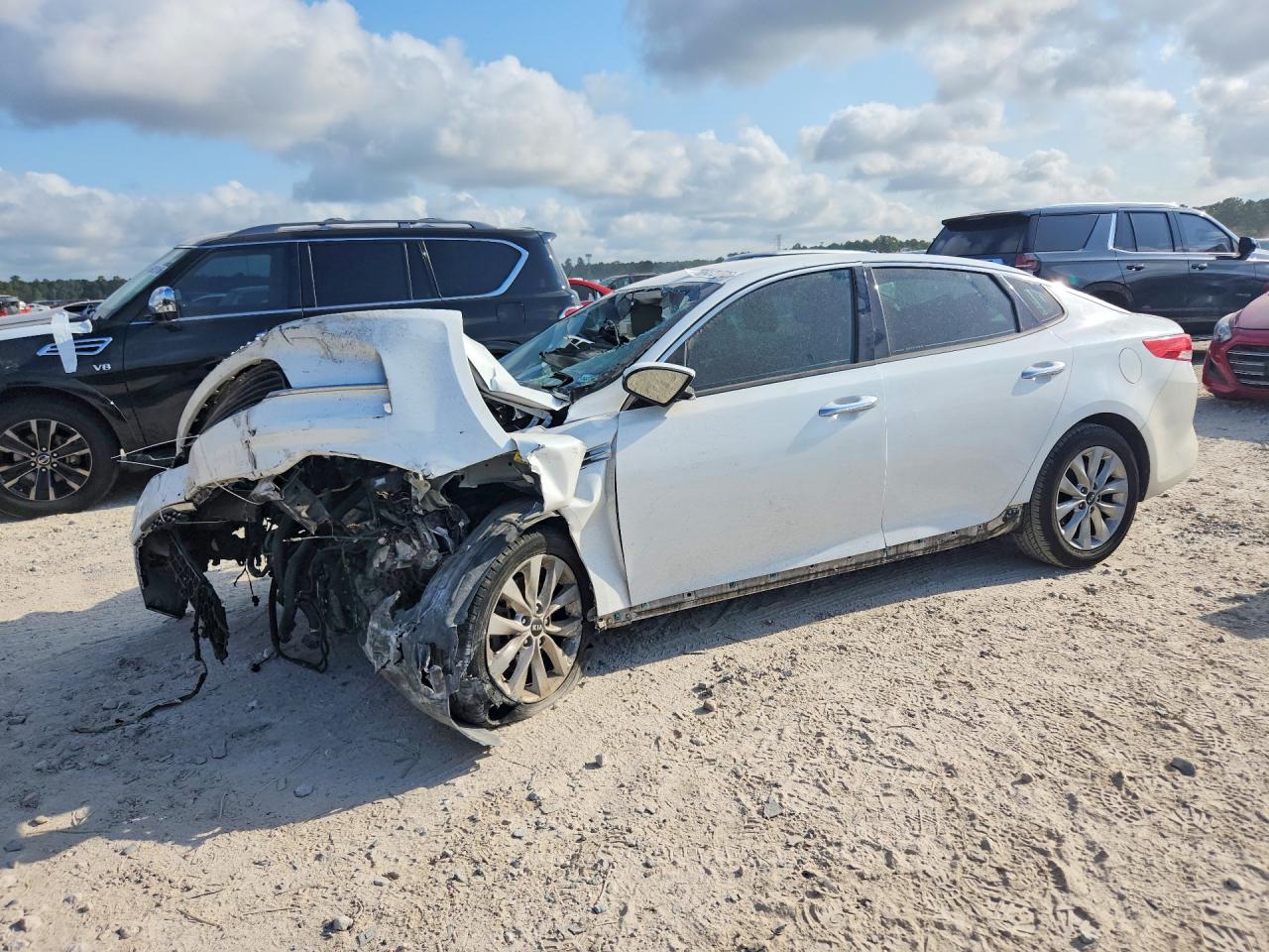2017 KIA OPTIMA EX | 5XXGU4L36HG159051 | UPCARS