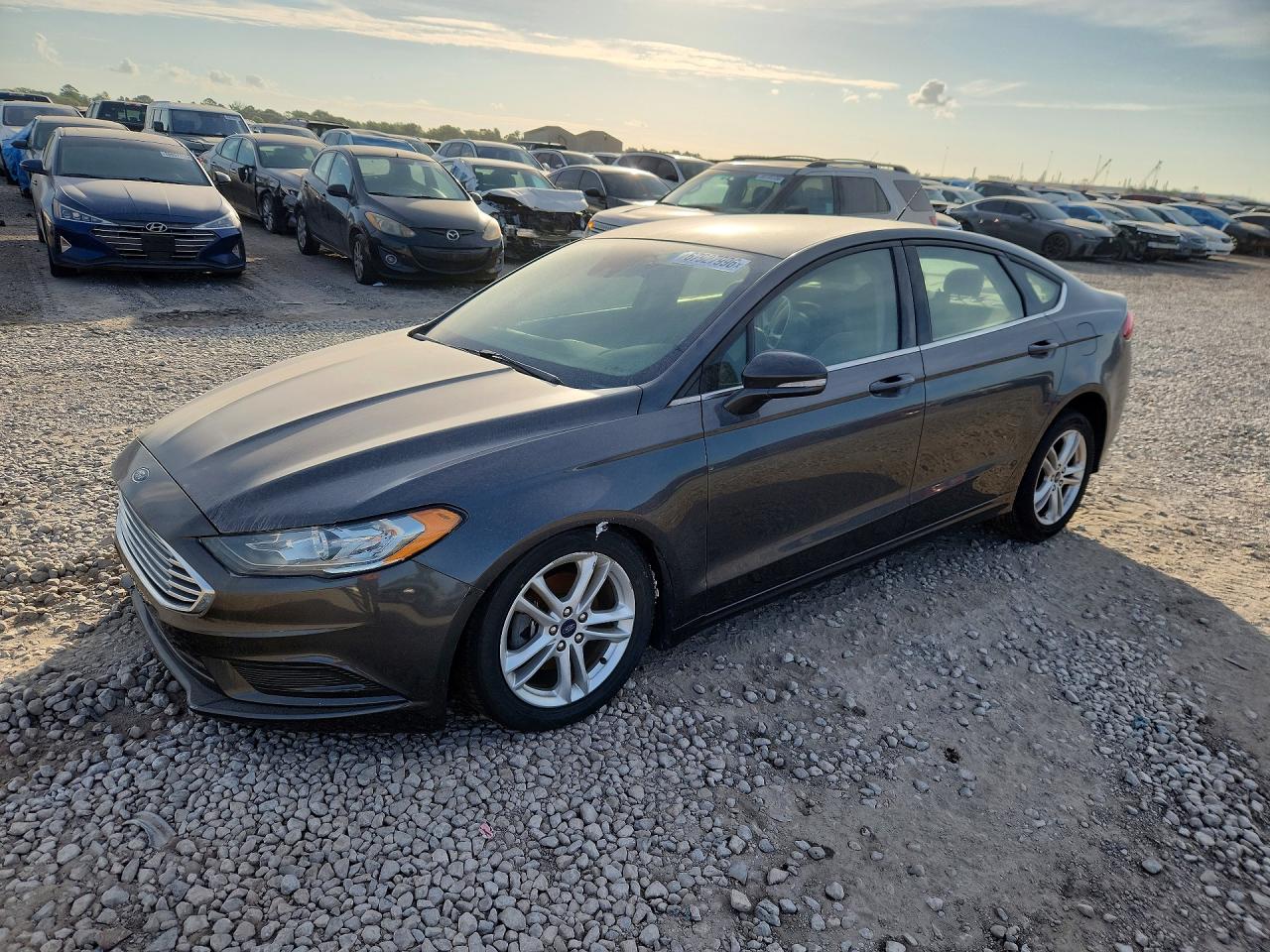 2018 FORD FUSION SE | 3FA6P0HD6JR262755 | UPCARS