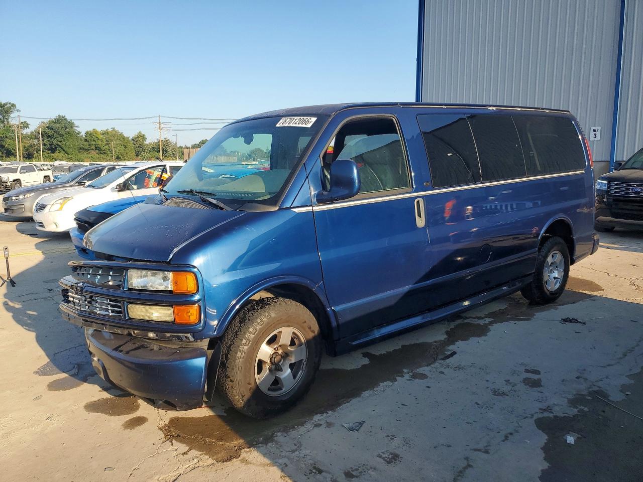 2002 CHEVROLET EXPRESS | 1GNFG65R121148453 | UPCARS