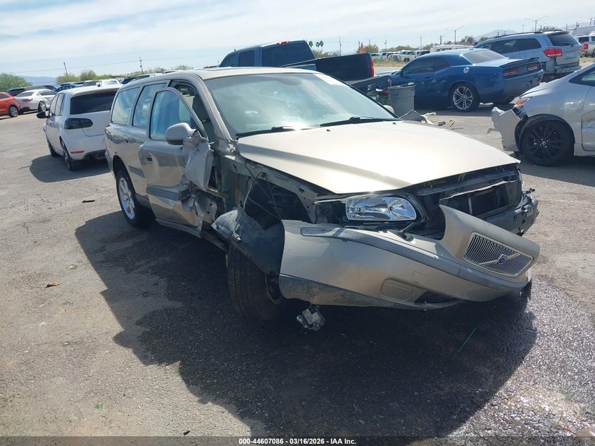 2003 VOLVO V70 2.4T | YV1SW58D832299364 | UPCARS