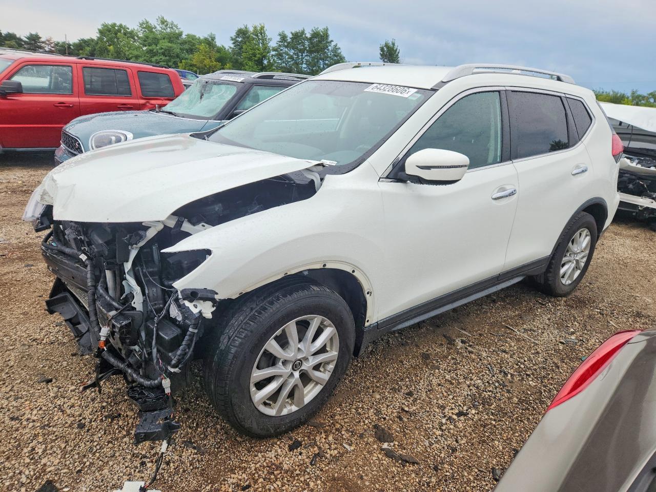 2017 NISSAN ROGUE SV | KNMAT2MT7HP608581 | UPCARS