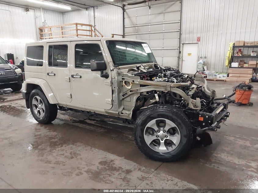 2017 JEEP WRANGLER UNLIMITED SAHARA | 1C4BJWEG8HL627750 | UPCARS