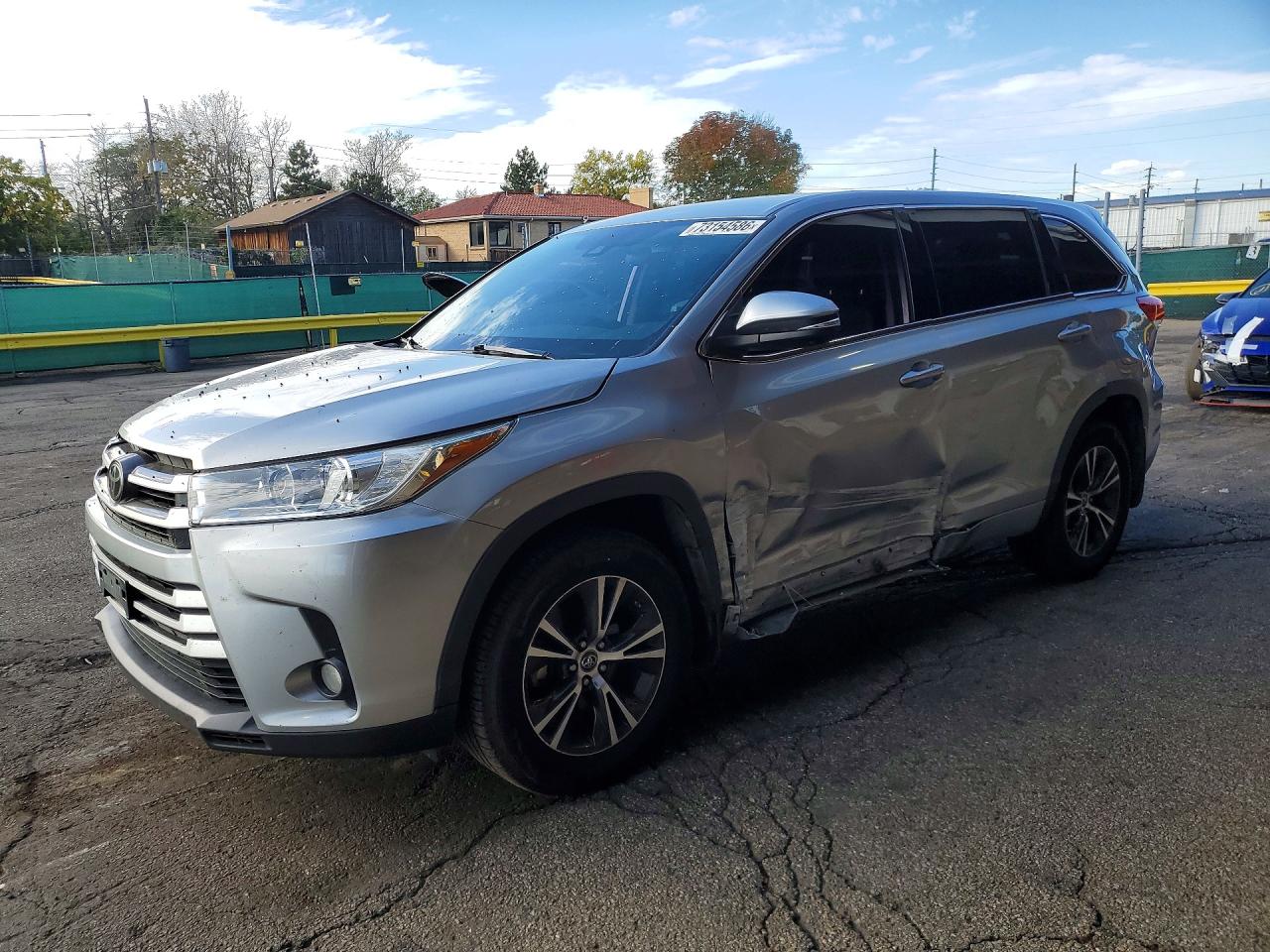 2018 TOYOTA HIGHLANDER LE PLUS | 5TDBZRFH1JS828458 | UPCARS