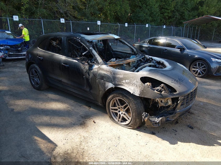 2018 PORSCHE MACAN | WP1AA2A57JLB17872 | UPCARS